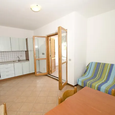 Aparthotel A.i.r. Borgo Di Mare 2*