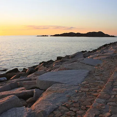 A.i.r. Borgo Di Mare Isola Rossa (Sassari)