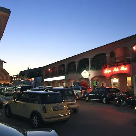 A.i.r. Borgo Di Mare Aparthotel