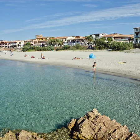 Aparthotel A.i.r. Borgo Di Mare Isola Rossa (Sassari)