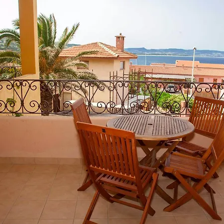 A.i.r. Borgo Di Mare Aparthotel 2*