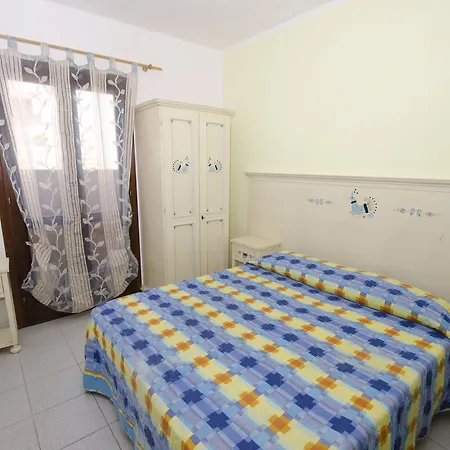 A.i.r. Borgo Di Mare Aparthotel Isola Rossa