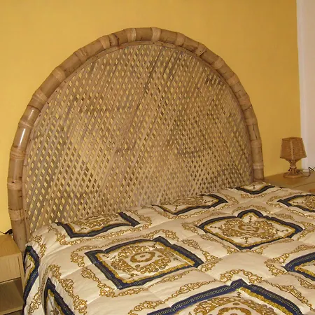 A.i.r. Borgo Di Mare アパートホテル 3*