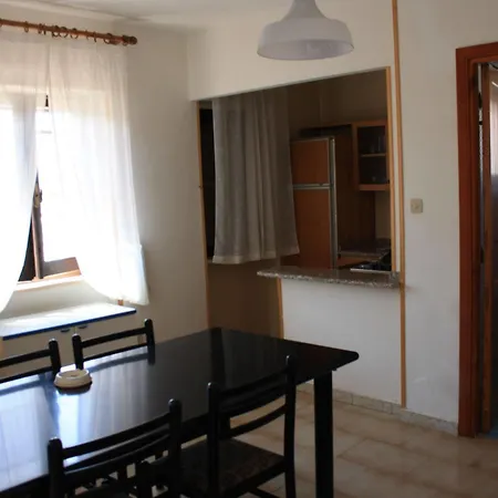 Aparthotel A.i.r. Borgo Di Mare 2*