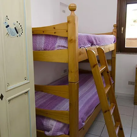 Aparthotel A.i.r. Borgo Di Mare 2*