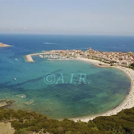 Aparthotel A.i.r. Borgo Di Mare 3*