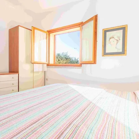 A.i.r. Borgo Di Mare 3* ايزولا روسا
