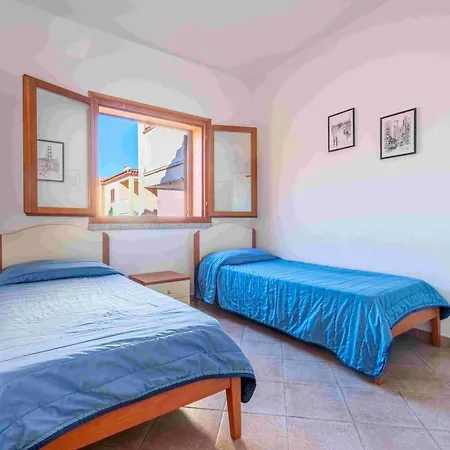 A.i.r. Borgo Di Mare 3* Isola Rossa (Sassari)