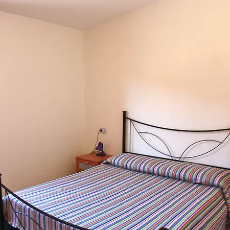 A.i.r. Borgo Di Mare Hotel apartamentowy Isola Rossa (Sassari)