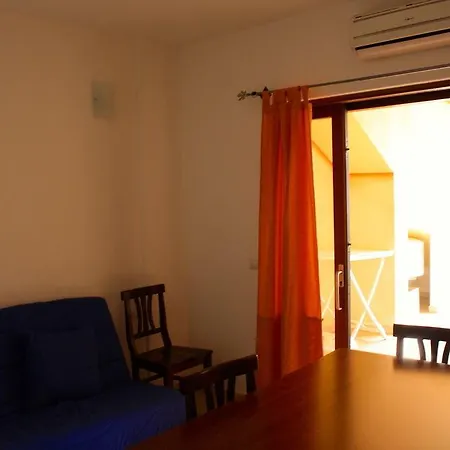 A.i.r. Borgo Di Mare 3* Isola Rossa (Sassari)