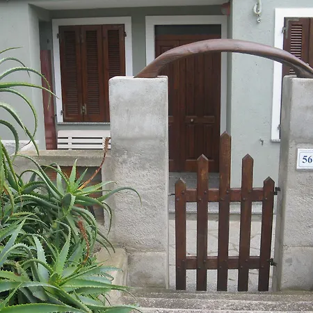 Ξενοδοχείο με διαμερίσματα A.i.r. Borgo Di Mare Isola Rossa (Sassari)