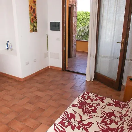 Apart-hotel A.i.r. Borgo Di Mare Isola Rossa (Sassari)
