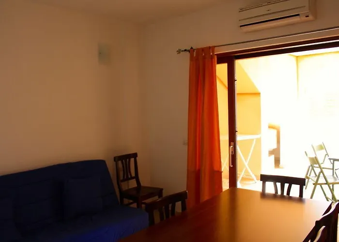 A.i.r. Borgo Di Mare 3* Isola Rossa