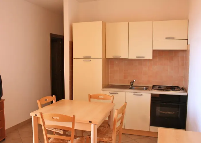 A.i.r. Borgo Di Mare イーゾラ・ロッサ