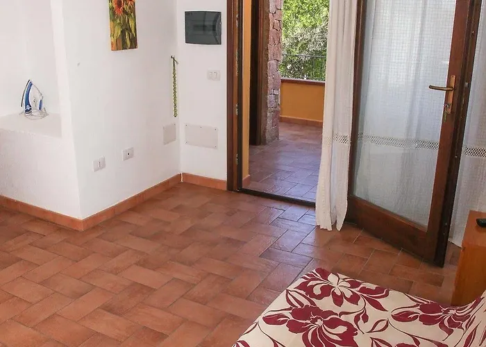 アパートホテル A.i.r. Borgo Di Mare イーゾラ・ロッサ